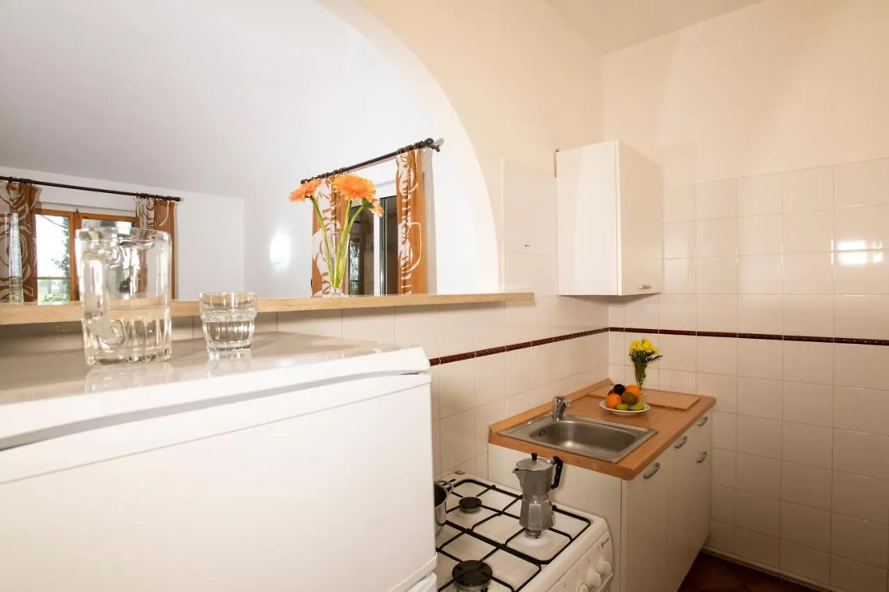 Aparthotel I Casali Principina Terra